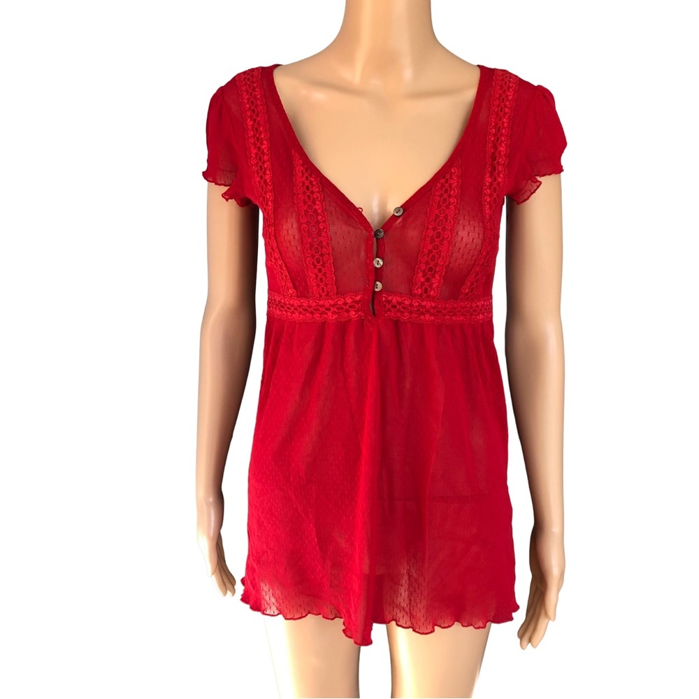 vintage Y2K red babydoll henley top